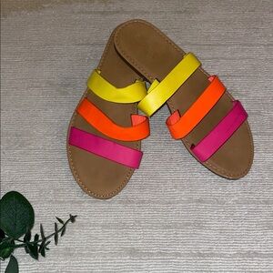 Happy Feet | Neon Summer Slides